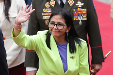 El proyecto enviado por Delcy Rodríguez abre la puerta a mayor participación privada en minerales estratégicos como las tierras raras.