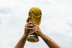 El trofeo FIFA de la Copa del Mundo duplicó su valor por el oro.