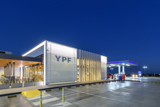 YPF proyecta dividir las más de 1.700 estaciones de servicio en cuatro categorías, con distintos servicios.