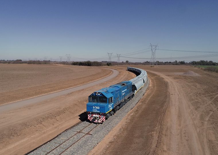 El tren Belgrano Cargas será privatizado. El tren Belgrano Cargas será privatizado.