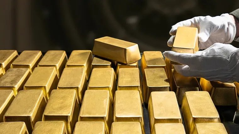 El oro registra una fuerte caída en medio del shock energético. El oro registra una fuerte caída en medio del shock energético.