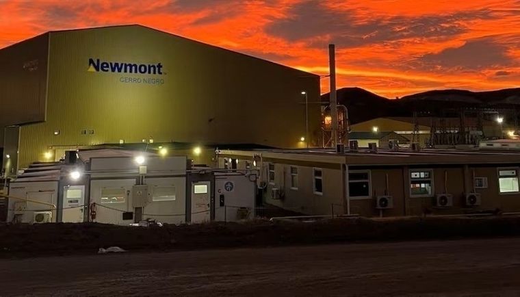 Newmont, la número 1 del ranking, opera Cerro Negro en Santa Cruz.