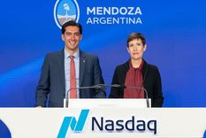 Sebastián Piña, CEO de Impulsa Mendoza, junto a la ministra Jimena Latorre.