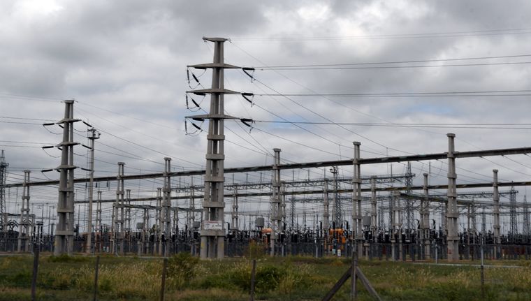 electricidad energia alta tension (1).JPG