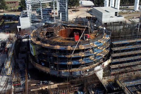 El proyecto CAREM, que es la construcción de un reactor modular pequeño (SMR) aún sufre marchas y contramarchas de los gobiernos de turno en la Argentina. El proyecto CAREM, que es la construcción de un reactor modular pequeño (SMR) aún sufre marchas y contramarchas de los gobiernos de turno en la Argentina.