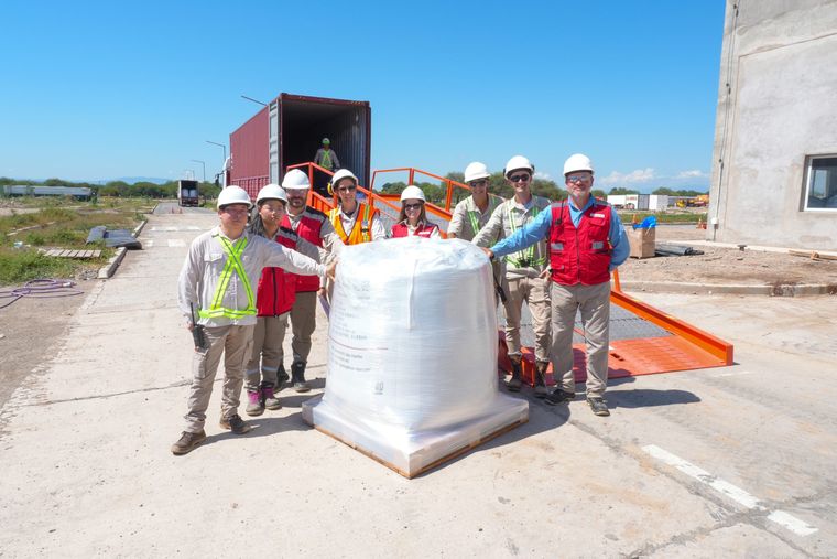 La primera exportación de litio desde General Güemes, en Salta.