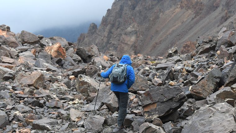 Glaciar de escombros. área periglaciar El Portillo Argentino Tunuyán Mendoza (5)