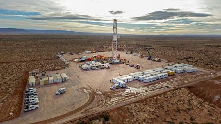 El shale oil tiene m&aacute;s v&iacute;as hacia el exterior
