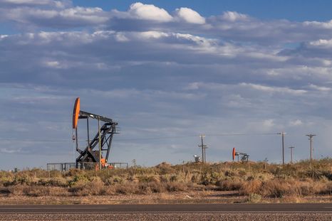 Fracking, la técnica que permitió explotar hidrocarburos no convencionales y transformar el mapa energético global. Fracking, la técnica que permitió explotar hidrocarburos no convencionales y transformar el mapa energético global.