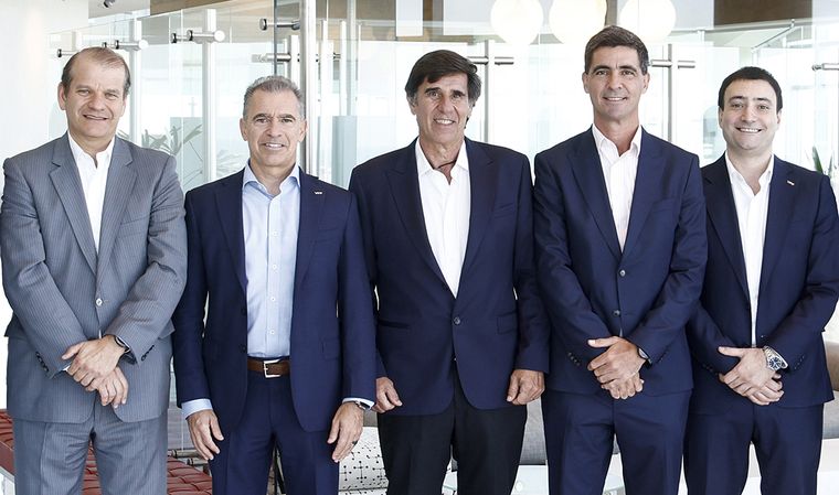El acuerdo de ENAP con YPF y otras petroleras fue oficializado el 4 de diciembre.