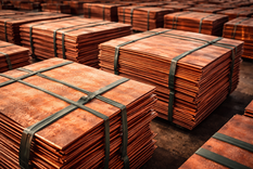 ¿Puede el cobre sostener el precio de la tonelada en los US$13.000 con inventarios en máximos?