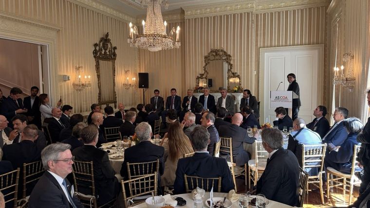 gobernadores estados unidos