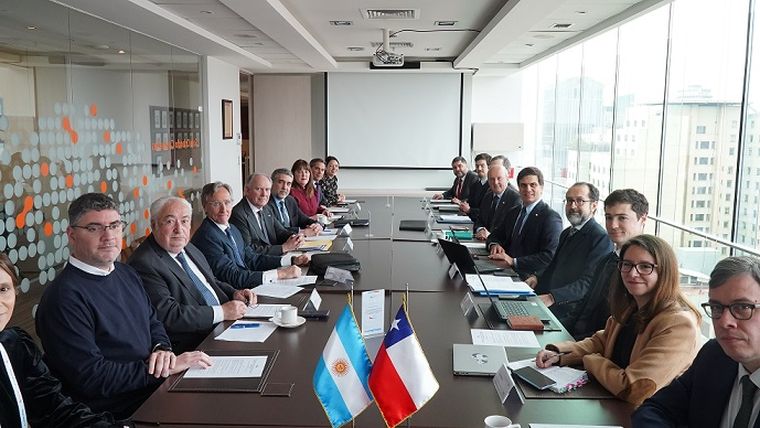 La Comisión Administradora del Tratado de Integración y Complementación Minera aprobó los Protocolos Adicionales Específicos (PAE) La Comisión Administradora del Tratado de Integración y Complementación Minera aprobó los Protocolos Adicionales Específicos (PAE)