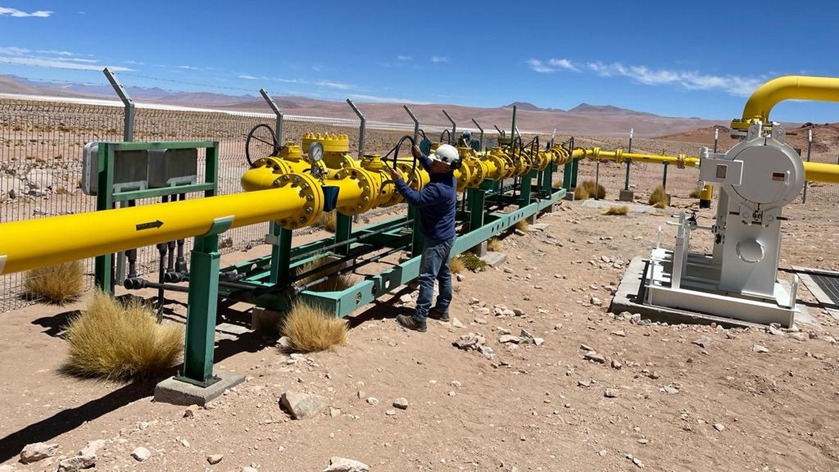 Argenitna frente a dos modelos para financiar la expansión energética.