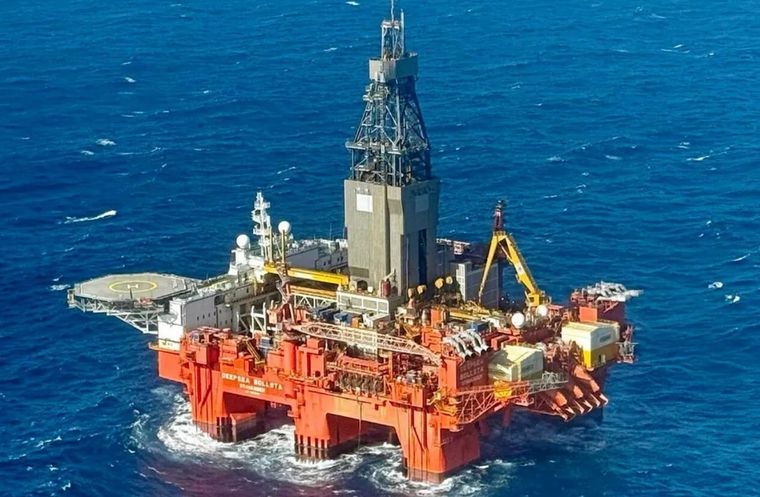 Namcor (National Petroleum Corporation of Namibia) y su pozo de aguas profundas en el Atlántico. Namcor (National Petroleum Corporation of Namibia) y su pozo de aguas profundas en el Atlántico.