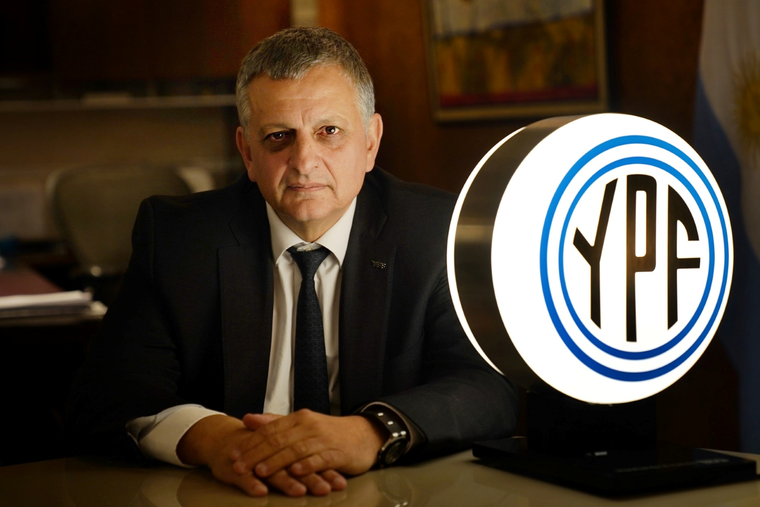 Horacio Marín dio detalles del plan de YPF para enfrentar la crisis por el conflicto en Medio Oriente. Horacio Marín dio detalles del plan de YPF para enfrentar la crisis por el conflicto en Medio Oriente.