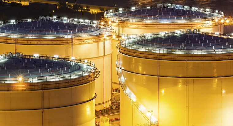 La AIE tomó la drástica decisión ante el avance del conflicto en Medio Oriente