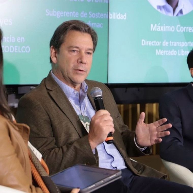 Ricardo Reyes Piani tiene más de 30 años de experiencia en la industria minera. Ricardo Reyes Piani tiene más de 30 años de experiencia en la industria minera.