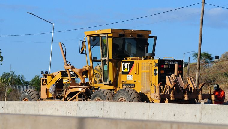 panamericana ruta 82 obras 2025 caterpillar (18).JPG