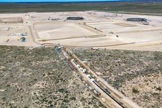 El oleoducto Vaca Muerta Oil Sur (VMOS) inició el cruce subterráneo del Río Negro