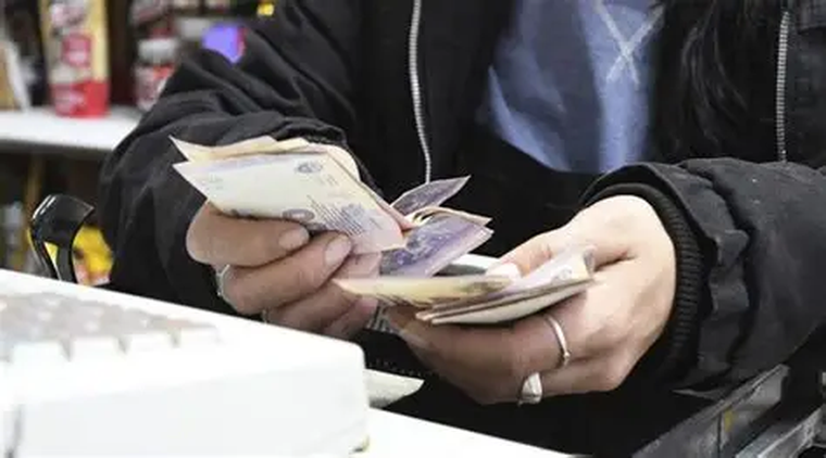 En la medida que crecen los préstamos al sector privado, se está observando un incremento en la morosidad con los bancos, en una economía que busca alcanzar la estabilidad.&nbsp; &nbsp;