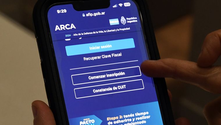 ARCA habilitó el Régimen Simplificado de Ganancias para personas humanas y sucesiones indivisas.
