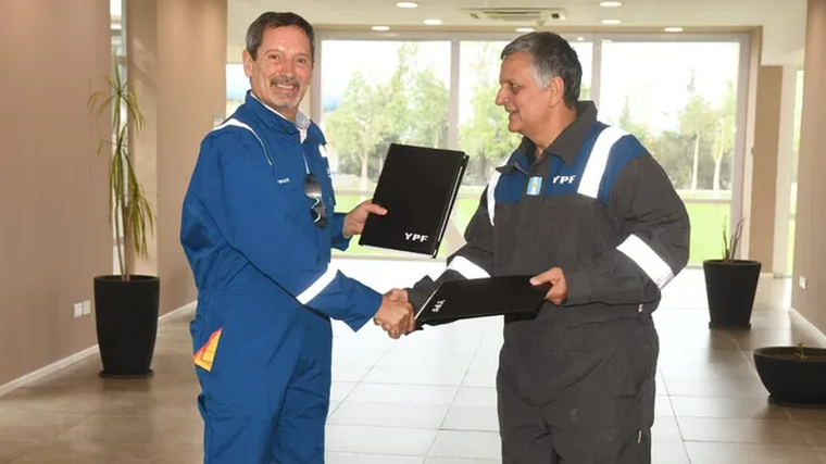 SLB se sumó a las empresas que apoyan el Instituto Vaca Muerta SLB se sumó a las empresas que apoyan el Instituto Vaca Muerta