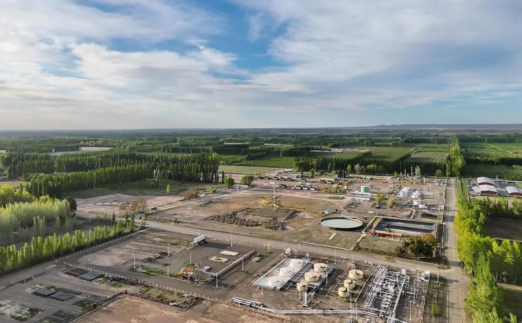 En 2025 la empresa asumió la operación de Cañadón León – Meseta Espinosa, Clúster Mendoza Sur y Estación Fernández Oro.