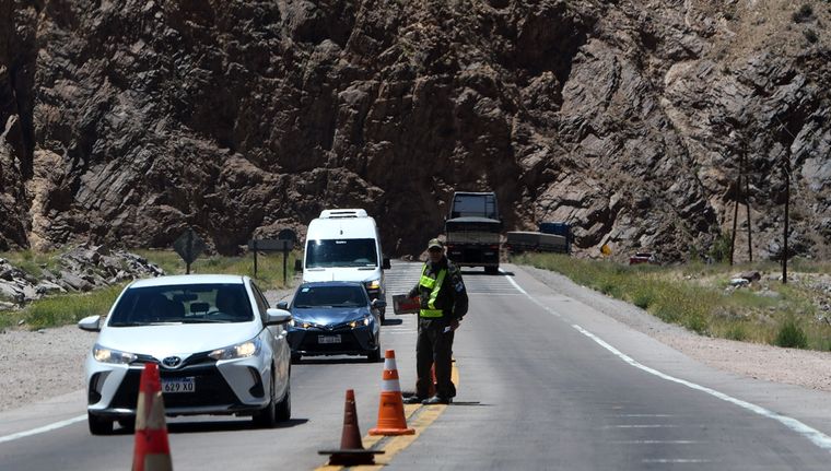 infracciones ruta 7 doble amarilla  (8).JPG
